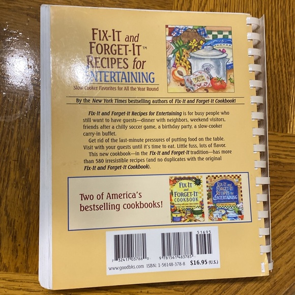Great Condition Set of 2 Fix it and Forget it Cookbooks - Picture 5 of 5